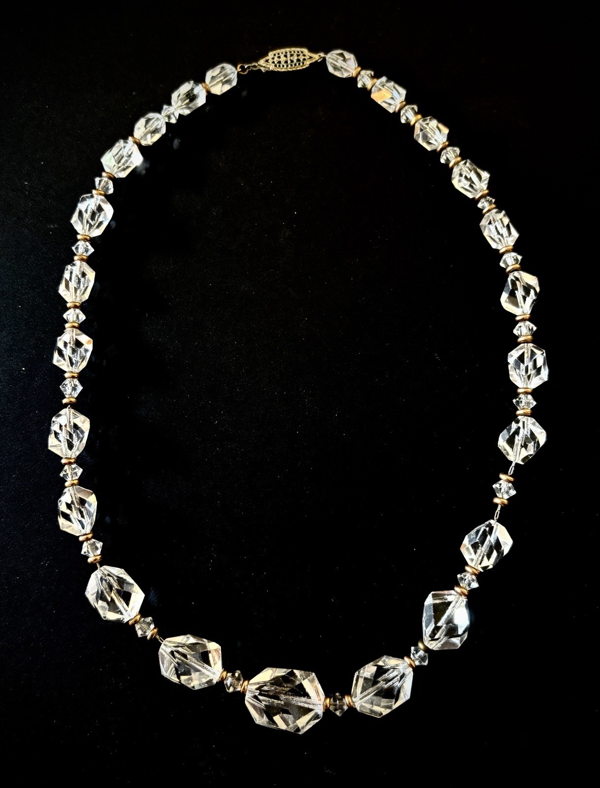 Vintage Art Deco Crystal/Faceted Glass Graduated Beaded Necklace Strung on Chain