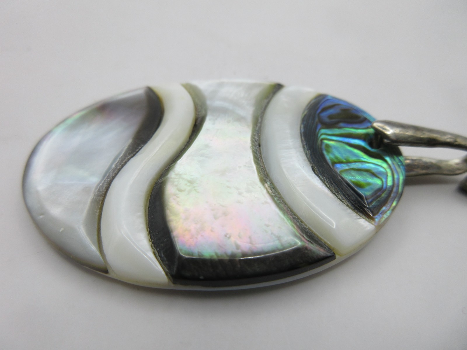 Lot of 2 Artisan Vintage Pendant Necklace MOP Mother of Pearl Abalone Sea Shell