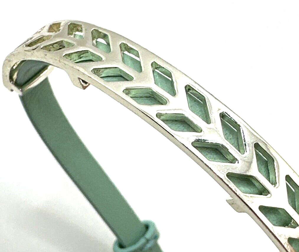 STELLA & DOT Blue Leather Wrap Bracelet Inspirational BELIEVE Statement 8″ NWOT