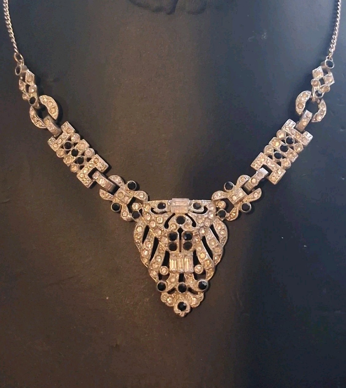 Art deco pot metal geometric style necklace w/black & clear stones