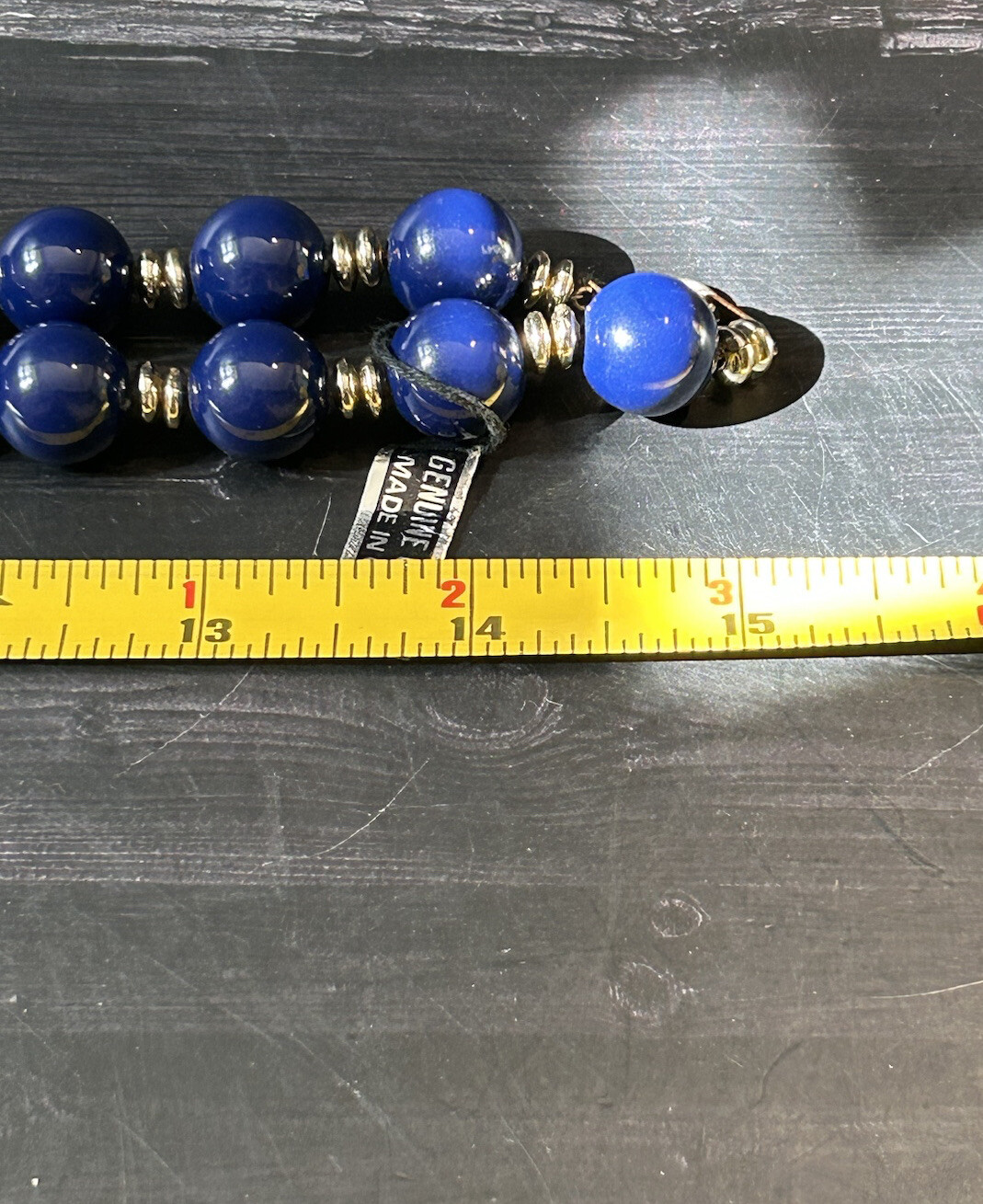 Vintage blue genuine lucite necklace Dark Blue BEAUTIFUL! Made In China! 15”