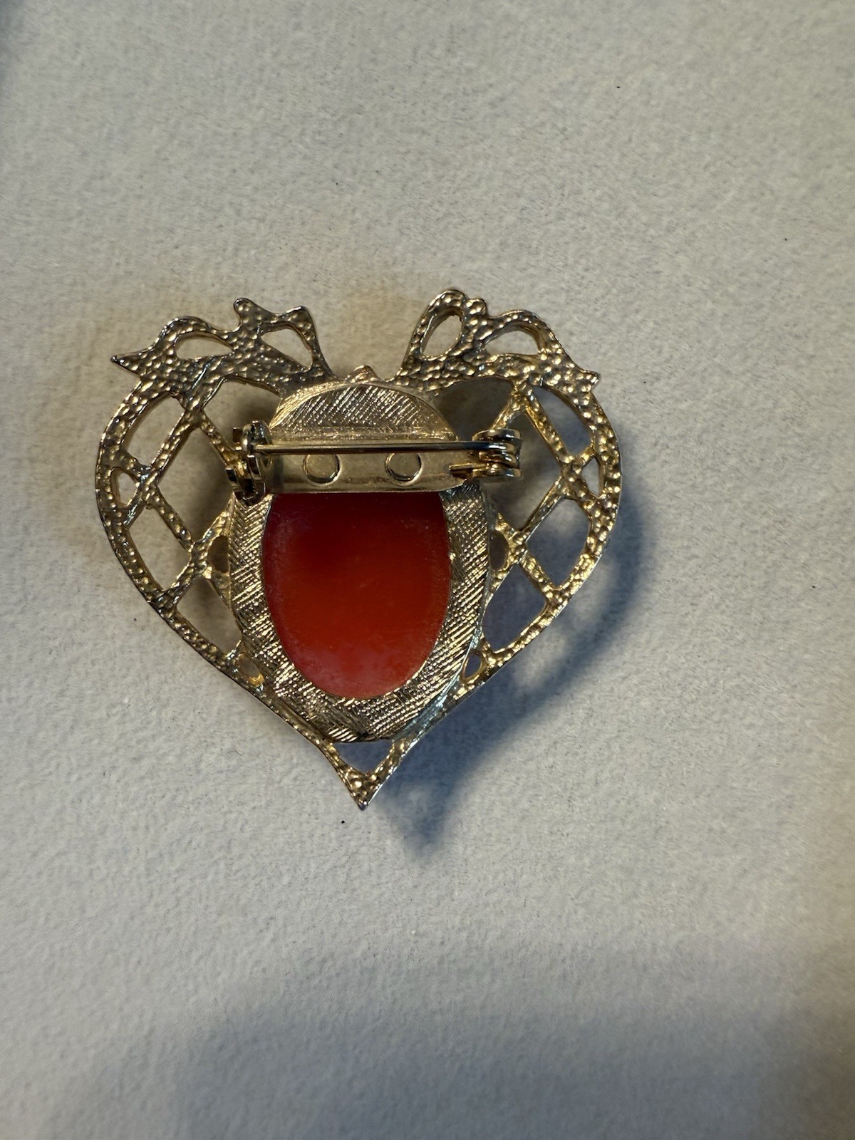 Cameo Pin Brooch Coral Orange Cream Girl Heart Grannycore Gold Tone Boho 1.5″