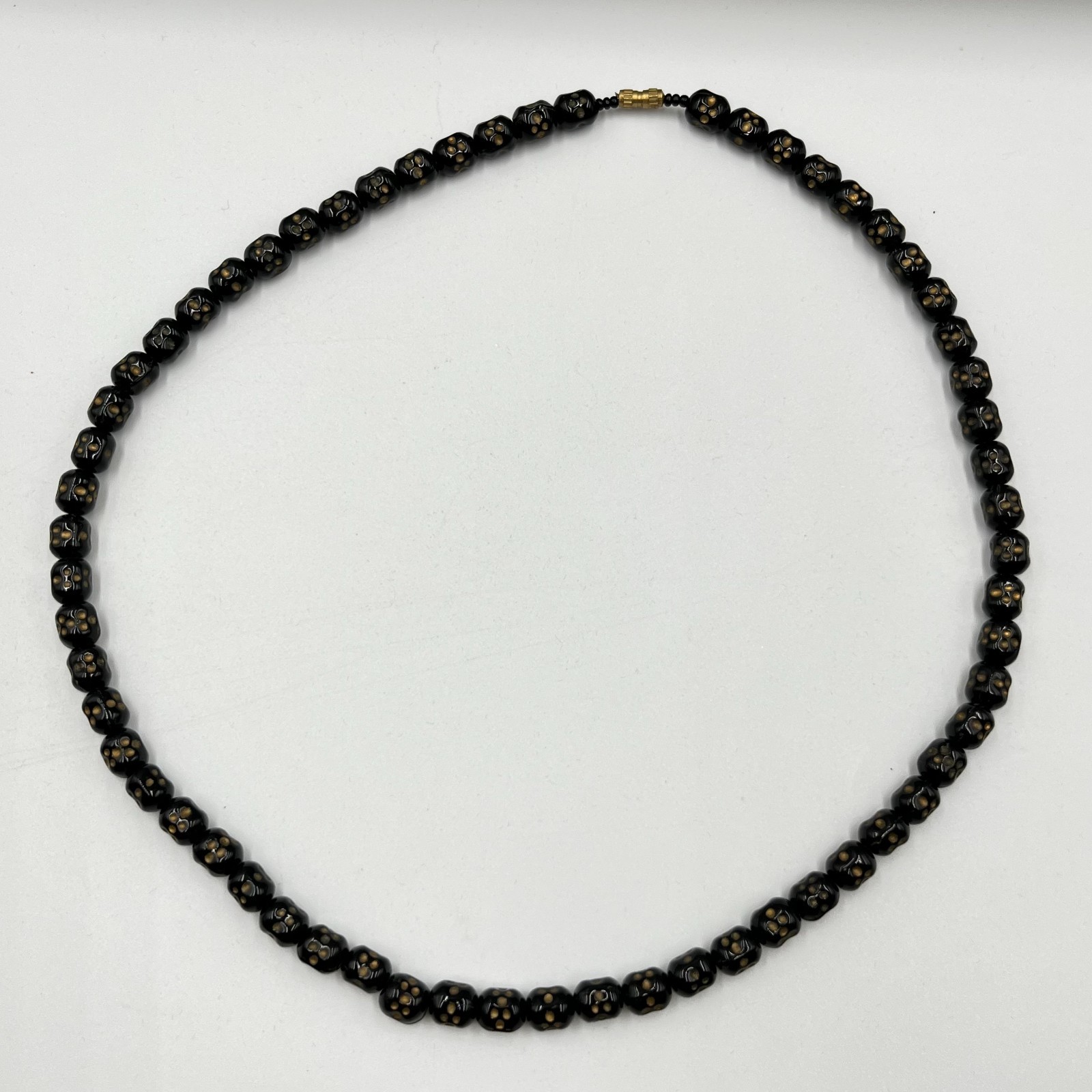 Vintage Retro Black Skull Bead Necklace Goth Grunge Emo Jewelry Barrel Clasp