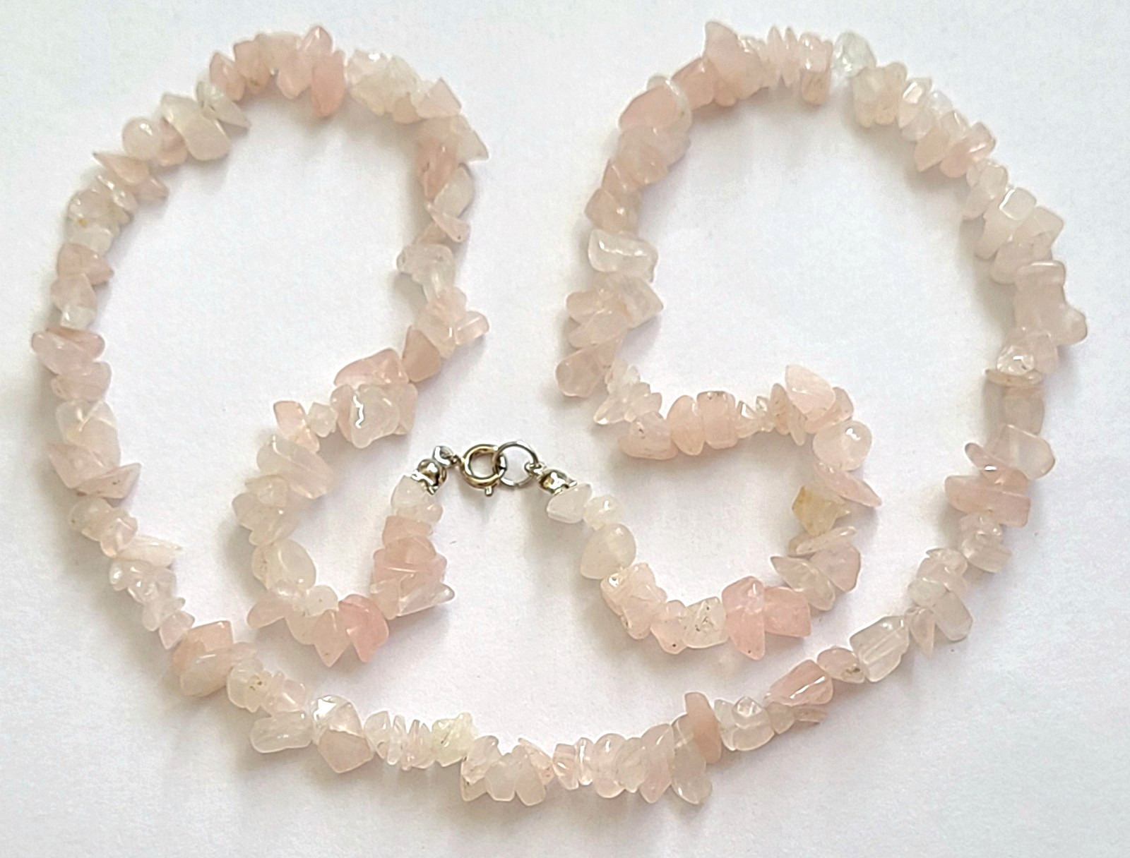 VINTAGE STUNNING SILVER TONE ROSE QUARTZ NECKLACE