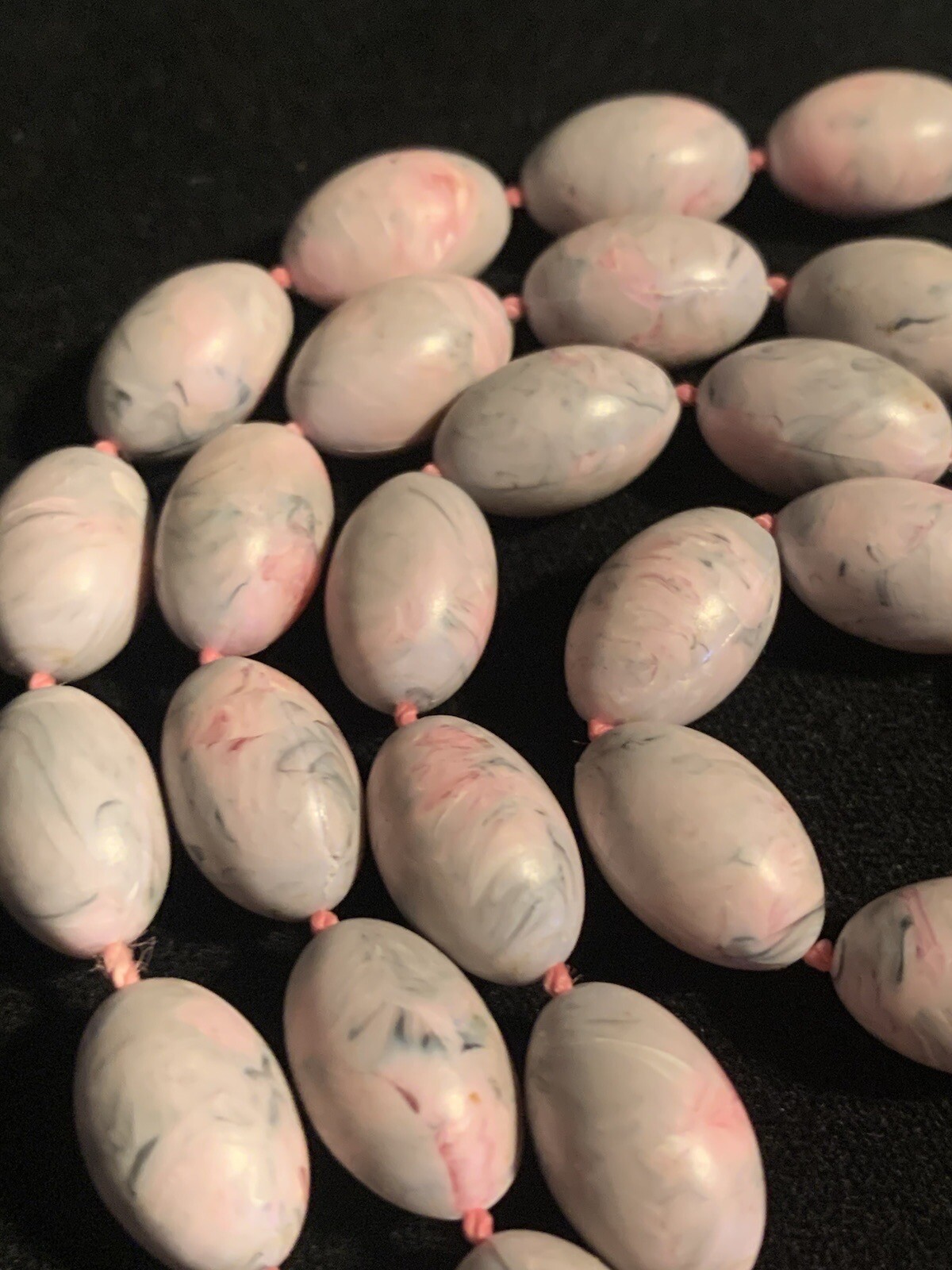 Pink Swirl Faux Marble Bead Necklace Vintage 30″ Retro