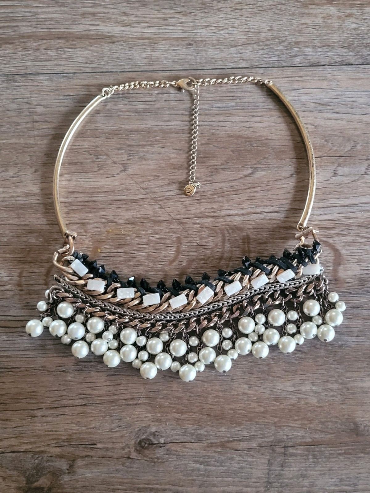 Goldtone Statement Bib Vintage Necklace Signed V (VENDOME) Estate Jewelry Piece
