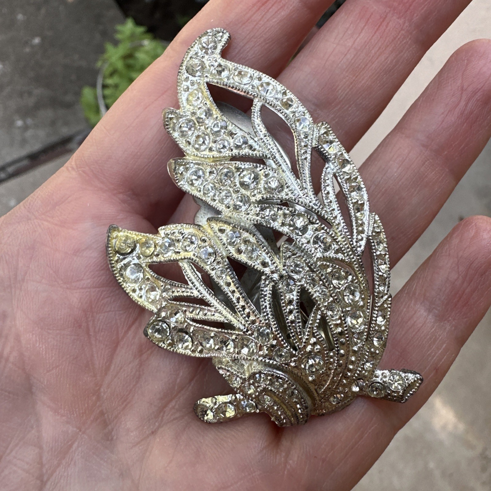 Vintage Filigree Hinged Brooch Scarf New England Glass Works Crystal