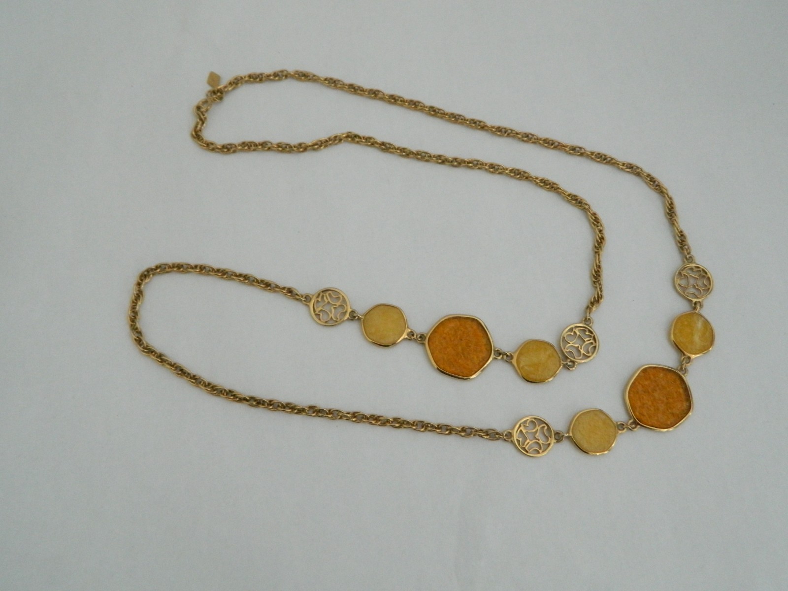 Vintage Sarah Coventry Honey & Amber Shade Discs Gold Tone Necklace