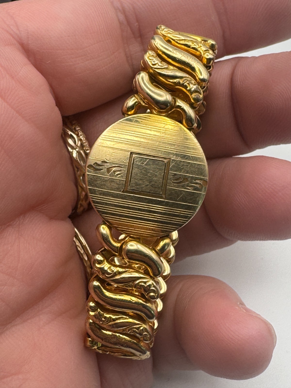 Vintage Sweetheart Bracelet Locket Set American Queen Expansion WWII SMALL BABY