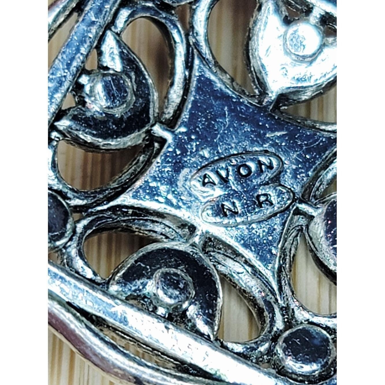 Vintage Avon Nina Ricci Necklace Silver Tone Blue Cabochon Rhinestone Pendant 16