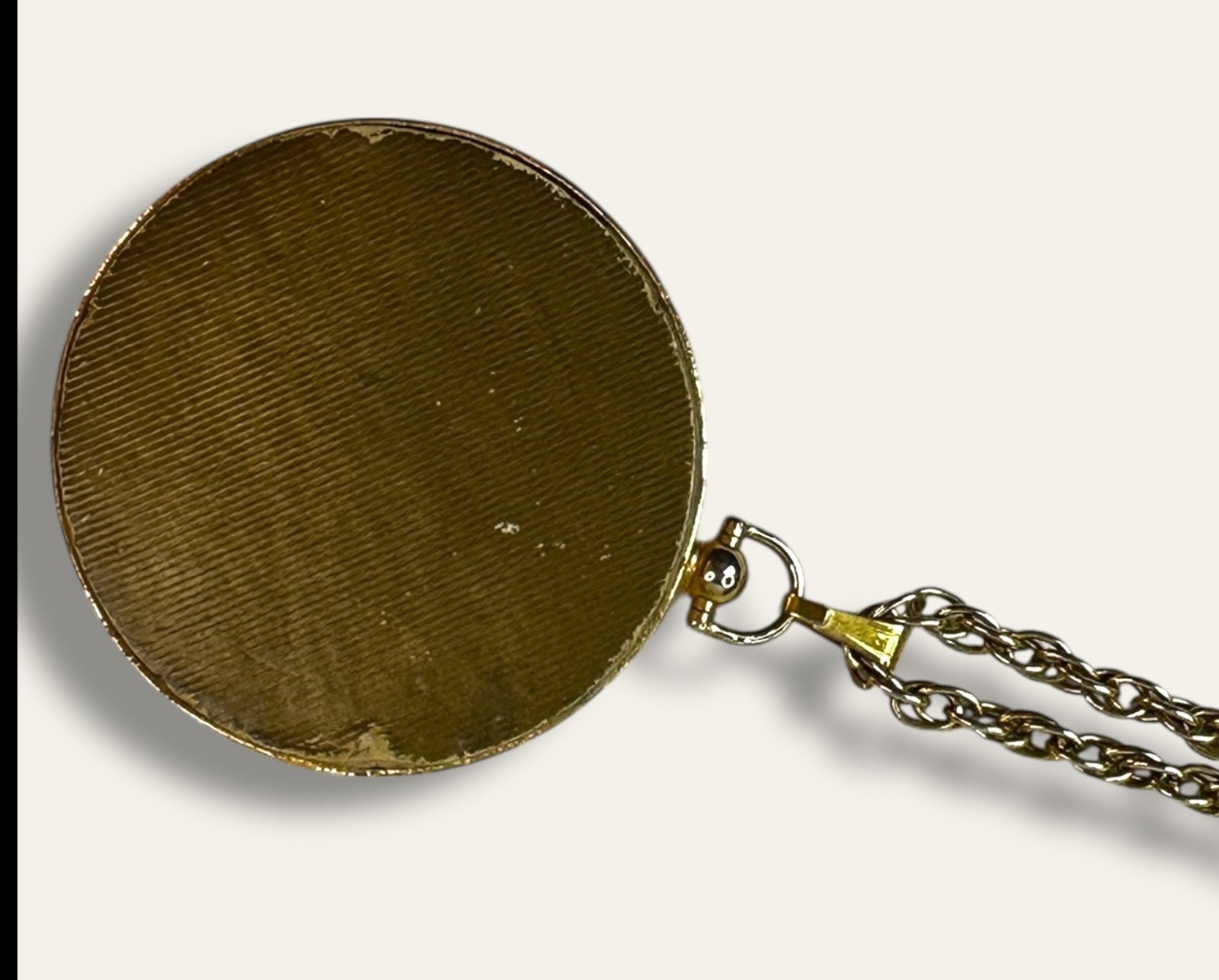 Antique Victorian Pressed Flower Bouquet Pendant Necklace Gold-Tone Round Design