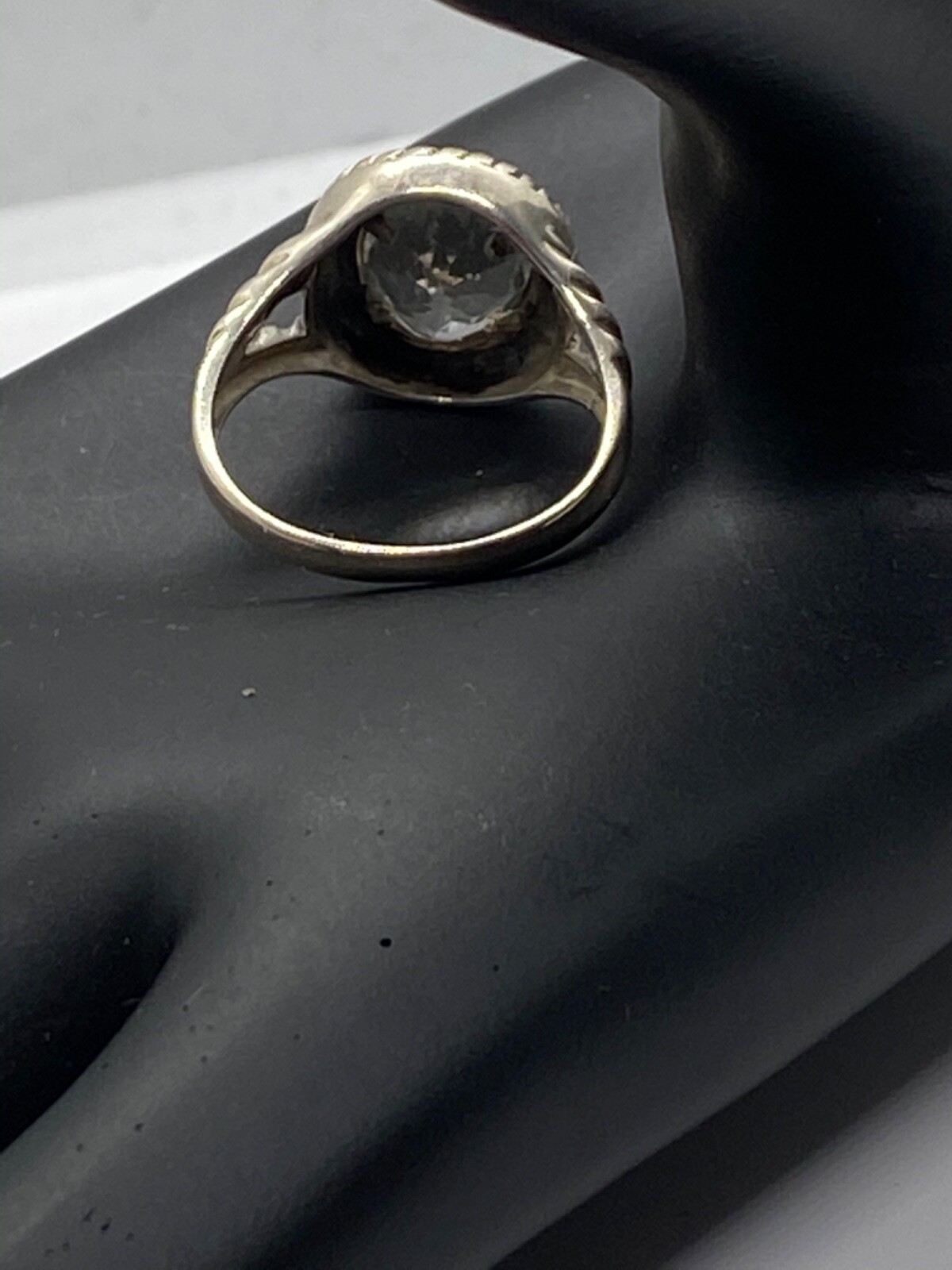 Stately Lt Green Peridot or Quartz Right Hand Ring, Sterling Silver
