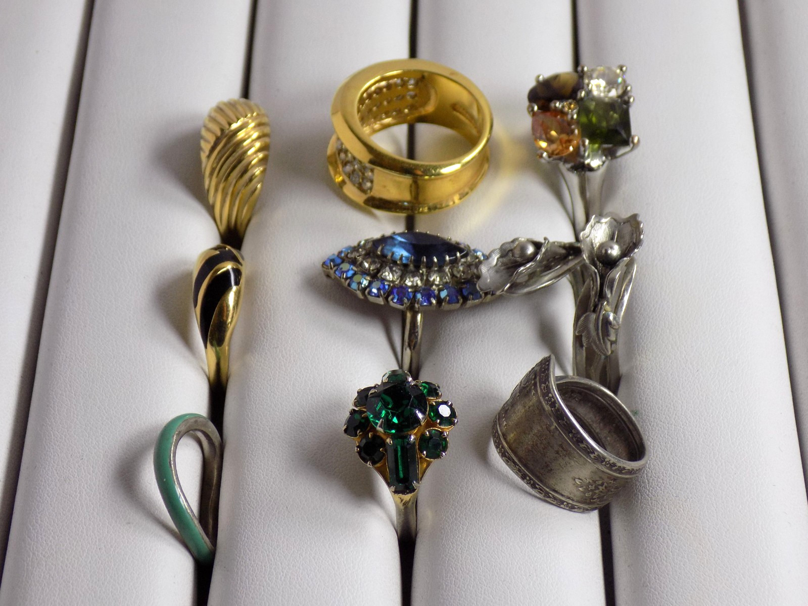 Vintage Costume Rings Lot Rhinestones Avon Monet Silverplated CZ Bands Floral