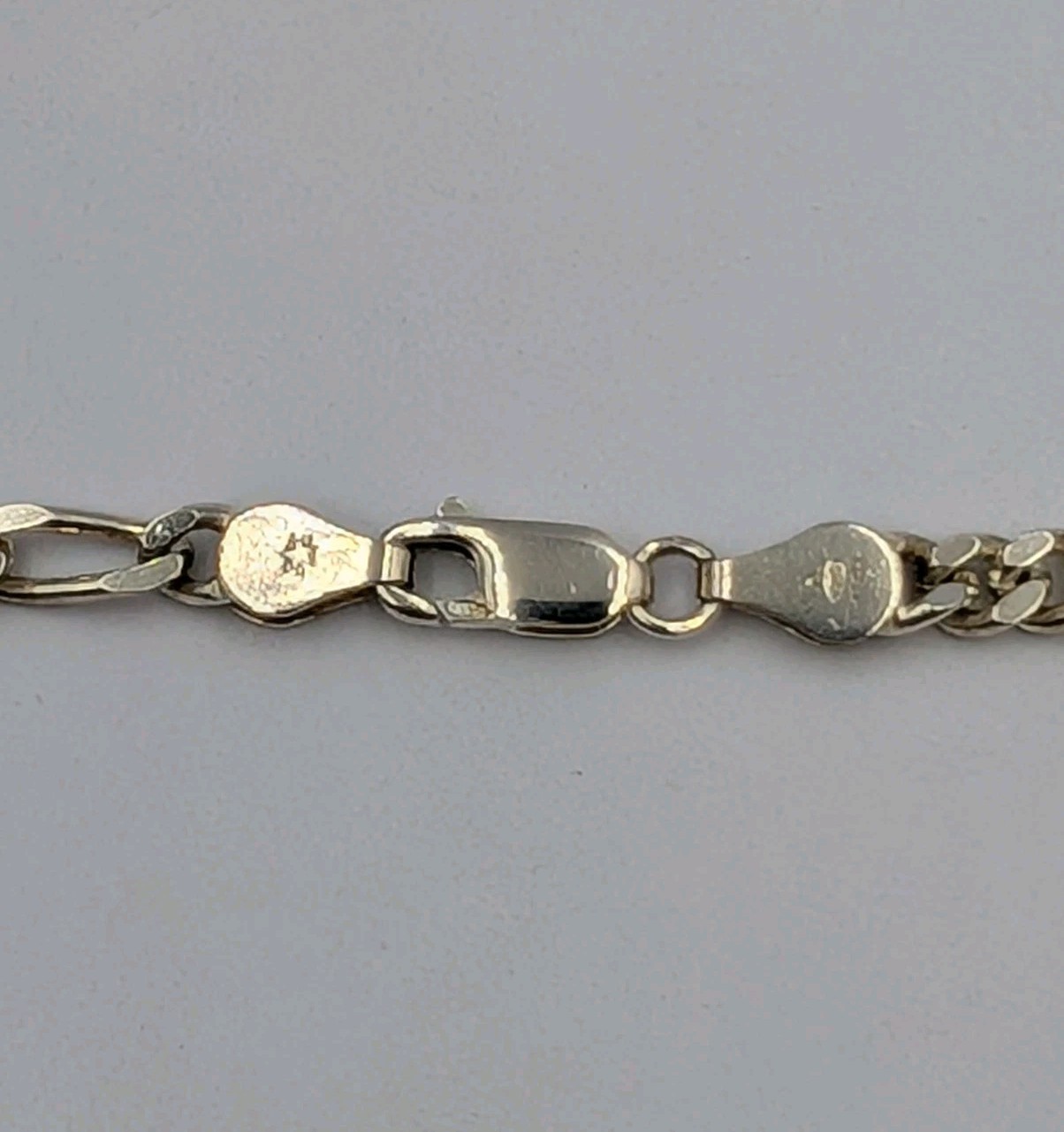 Signed Vtg Sterling Silver 4.3mm Figaro Italian Chain Unisex 925 Bracelet 7 7/8″