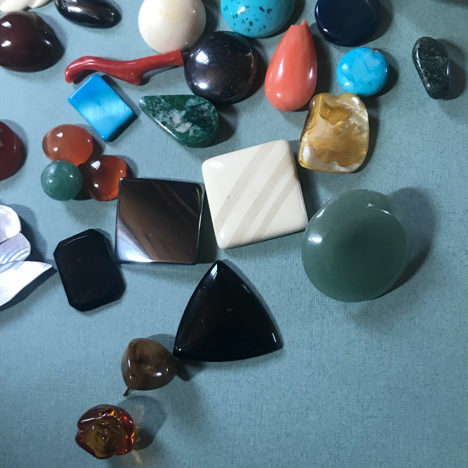 Mixed Lot of Vintage to Now Plastic Stone Carved & Note Cabs for Use in Jewelry