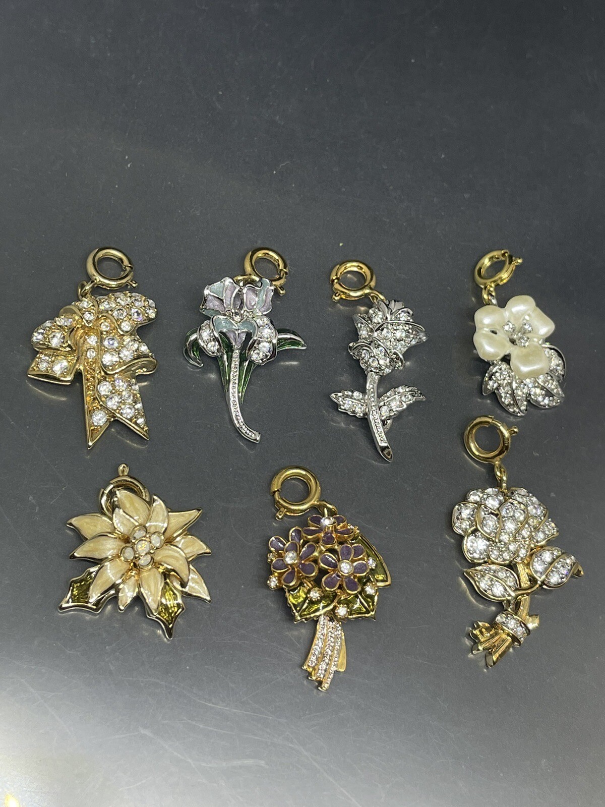 VTG Signed Nolan Miller Glamour Collection Set Of 7 Flowers Bow In Pouch Charms