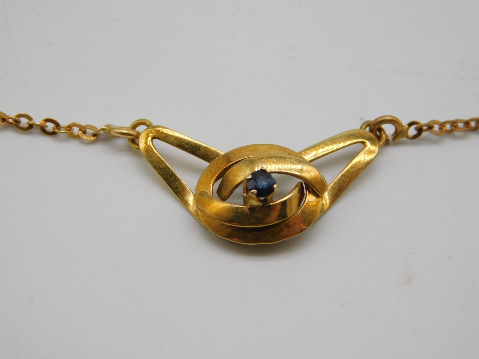 ART NOUVEAU 18K SOLID YELLOW GOLD SAPPHIRE STONE NECKLACE 14 3/4″ L