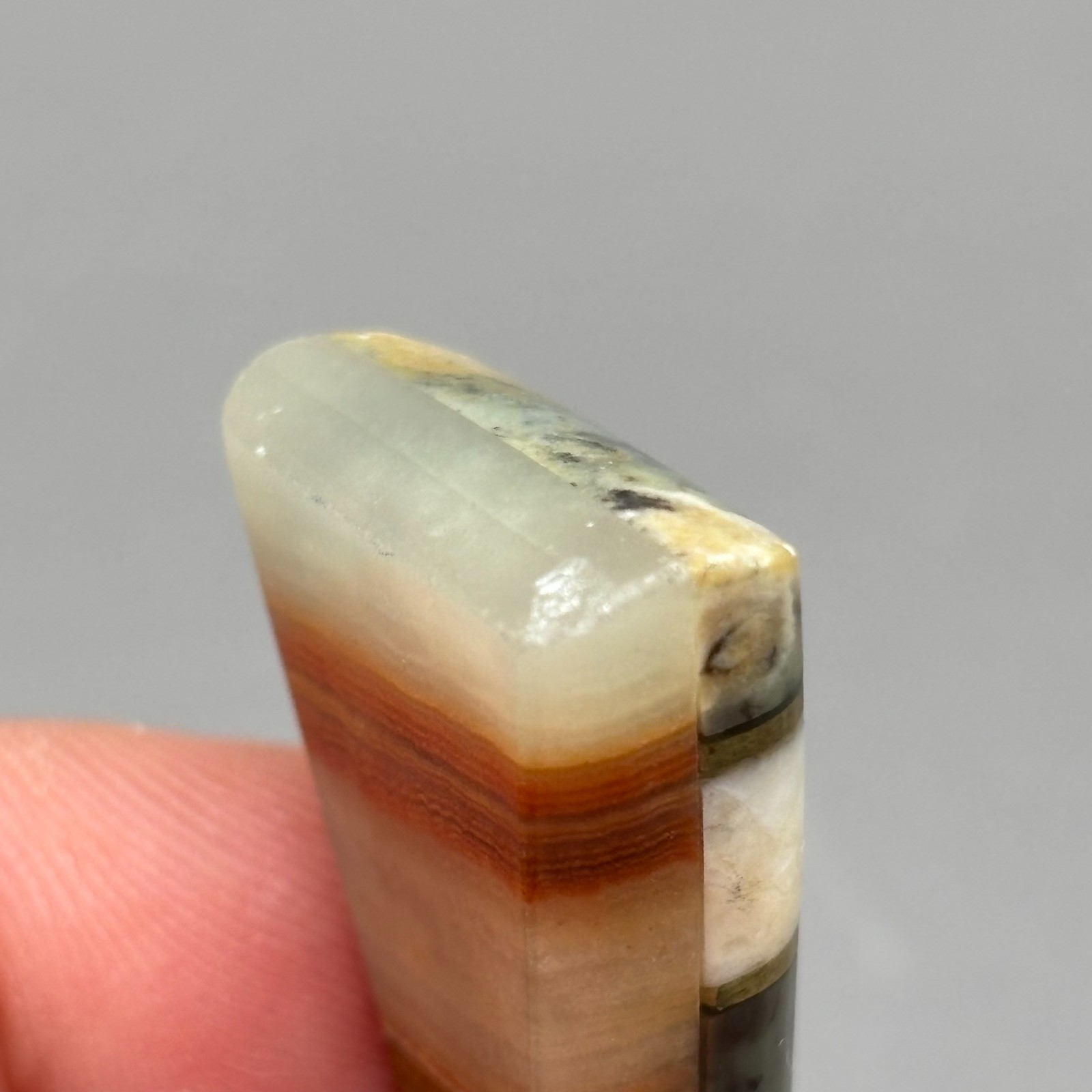 Vintage Stone Inlay Pendant Necklace Banded Onyx Southwest Style Triangle Gold