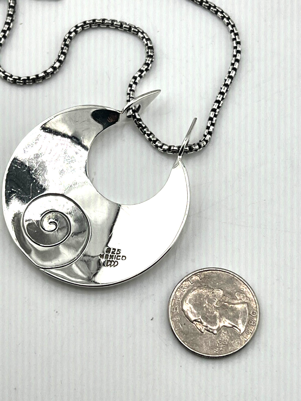 DDD Dominique Dinouart modernist pendant 925 Sterling silver necklace 18″L chain