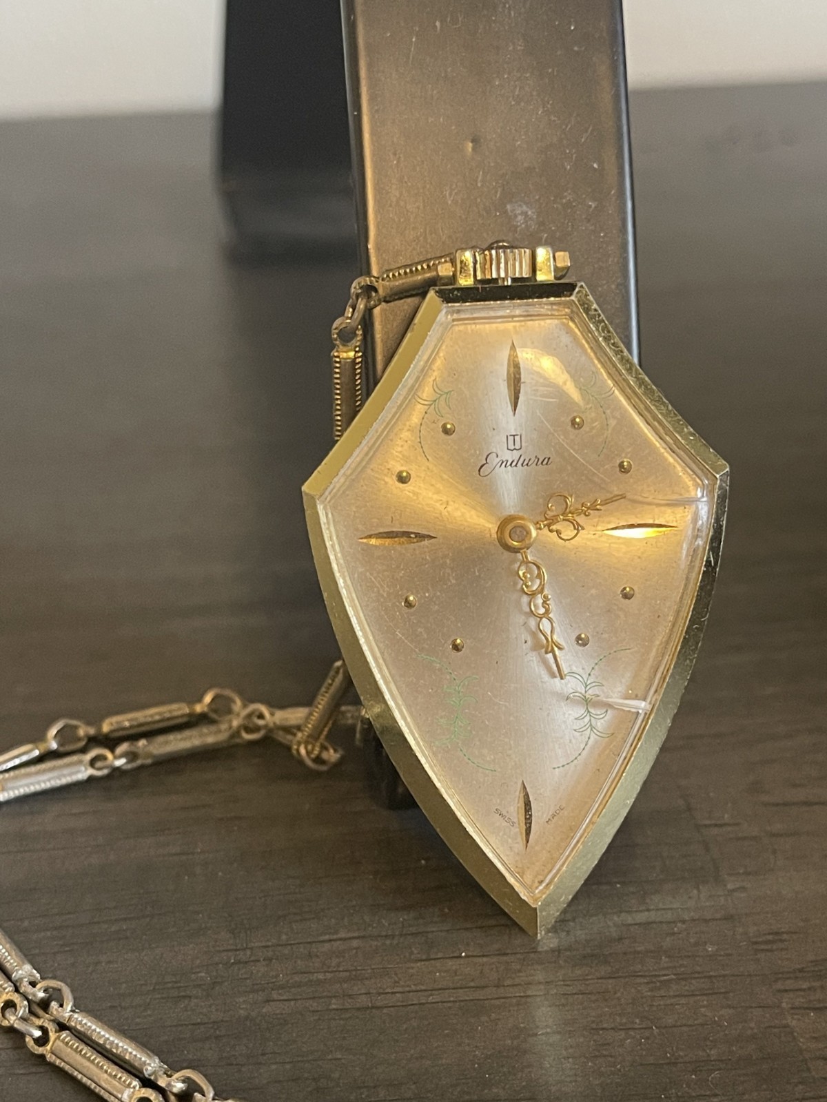 Vintage Unusual Endura Crest Shaped Windup Watch Aluminum Case-Metal Link Chain
