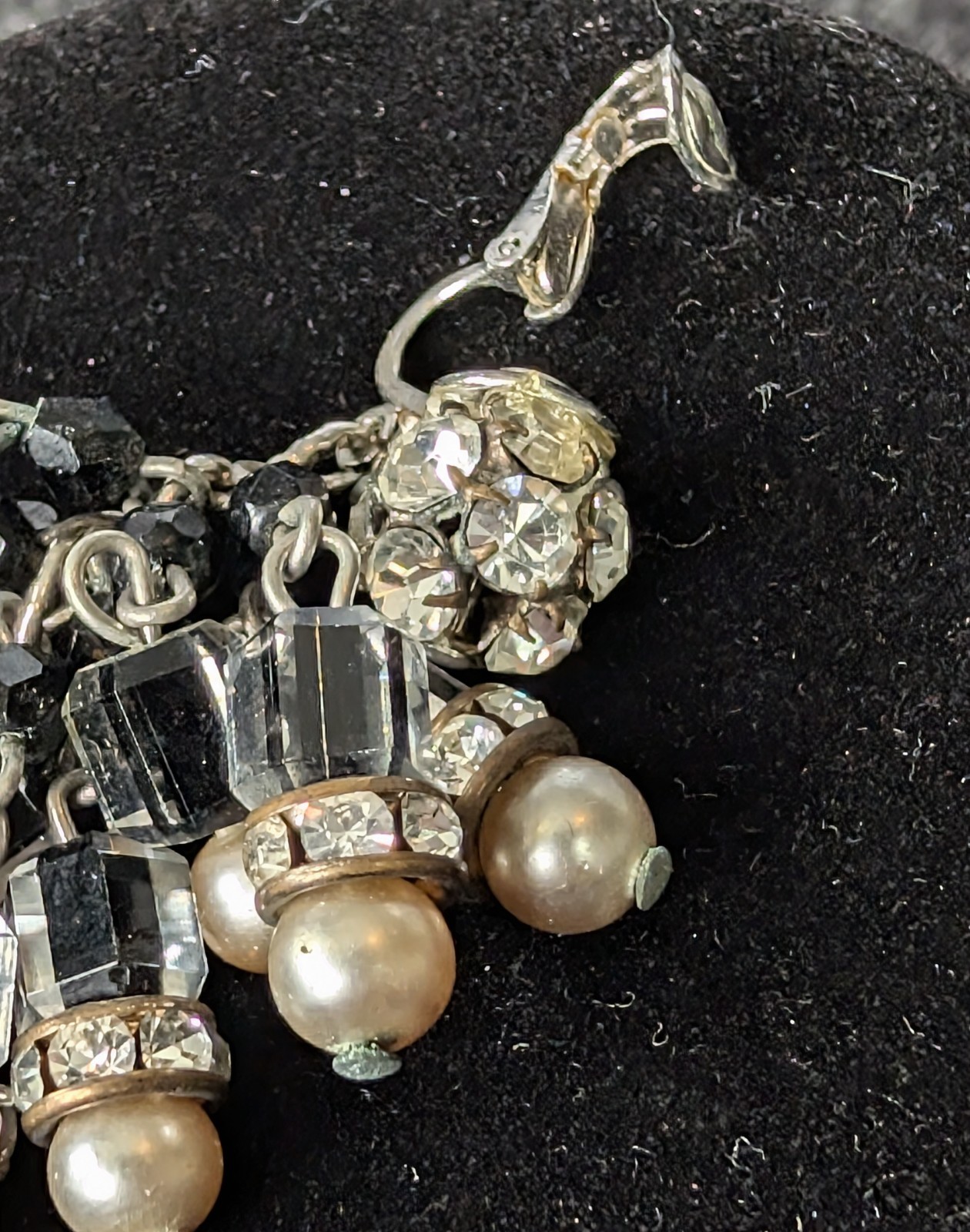Vintage Vendome? Black & Clear Givre Glass Czech Beads Chandelier Clip Earrings