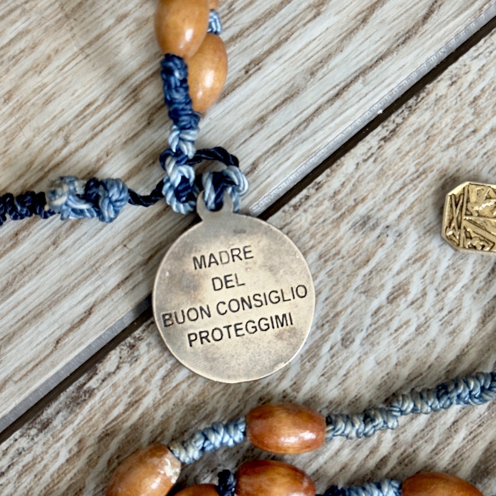 Vintage Rosary Religious Madre Del Buon Consiglio Proteggimi Wooden Beads