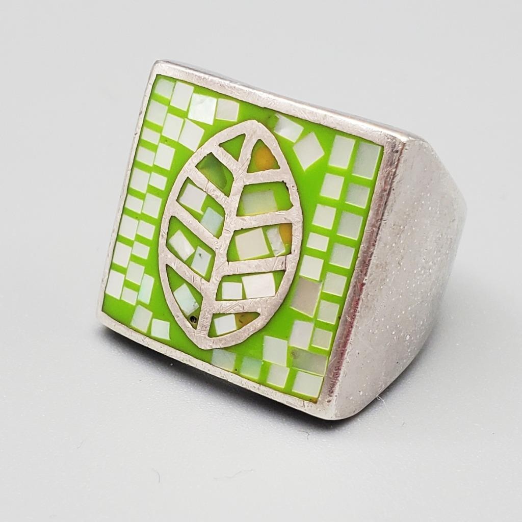 Sterling Leaf Ring Lime Green Enamel MOP Mosaic Size 7.5 1990s Y2k Austria ?