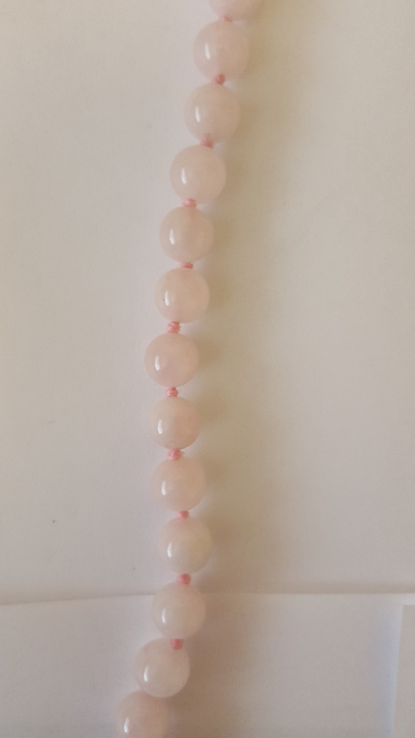 Asian pink Jade knotted beaded necklace, Long 64 grams, tested. Pretty!