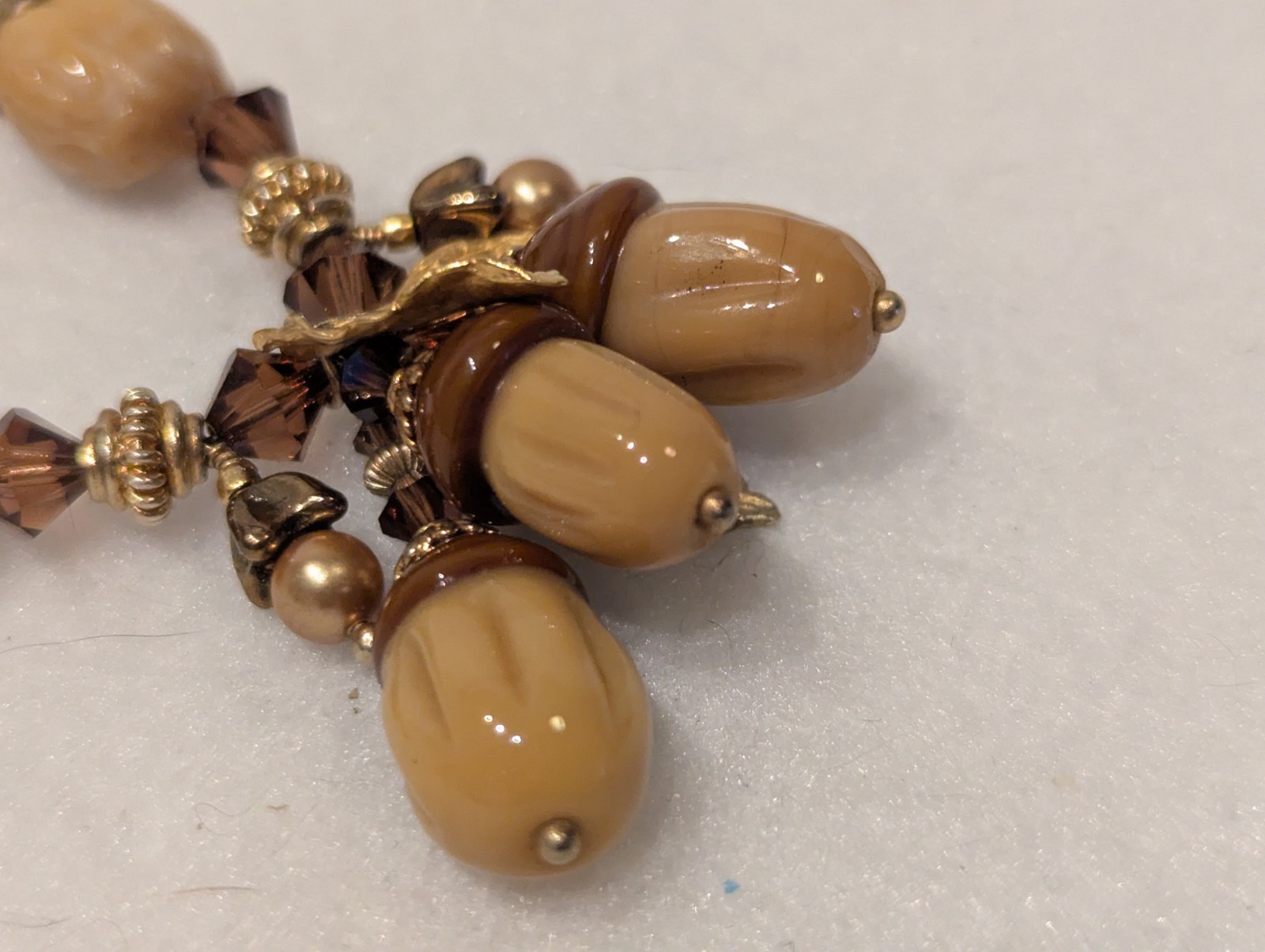 Vintage Brown Molded Glass Acorn & Pecan Bead Autumn Necklace 15-17 In Adj