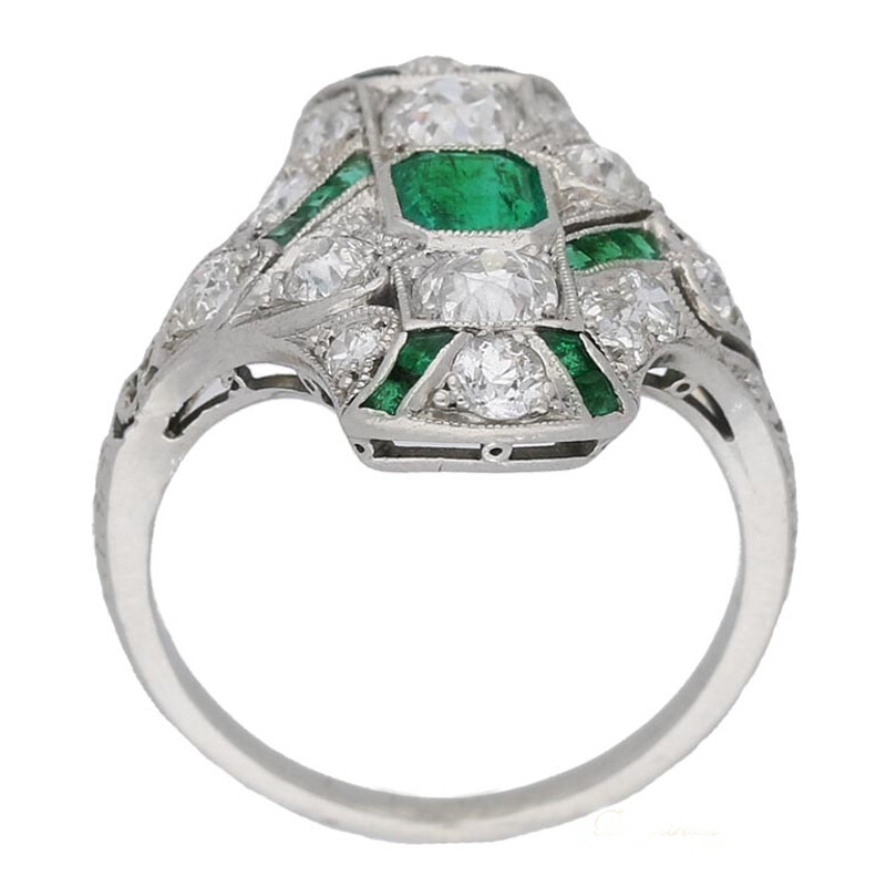 1.2Ctw Green Emerald & Round Simulated Diamond Art Deco Wedding 925 Silver Ring