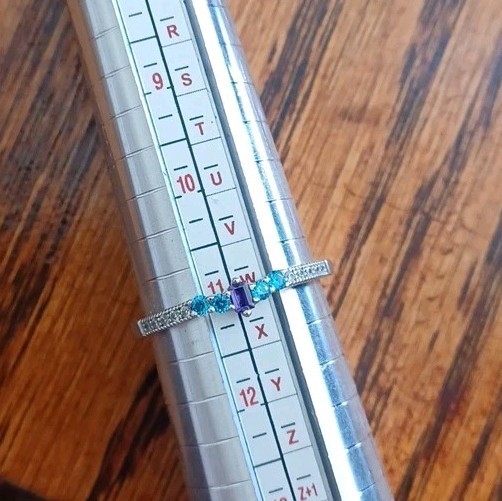 Sz 11 925 Silver Ring Purple And Blue Stones