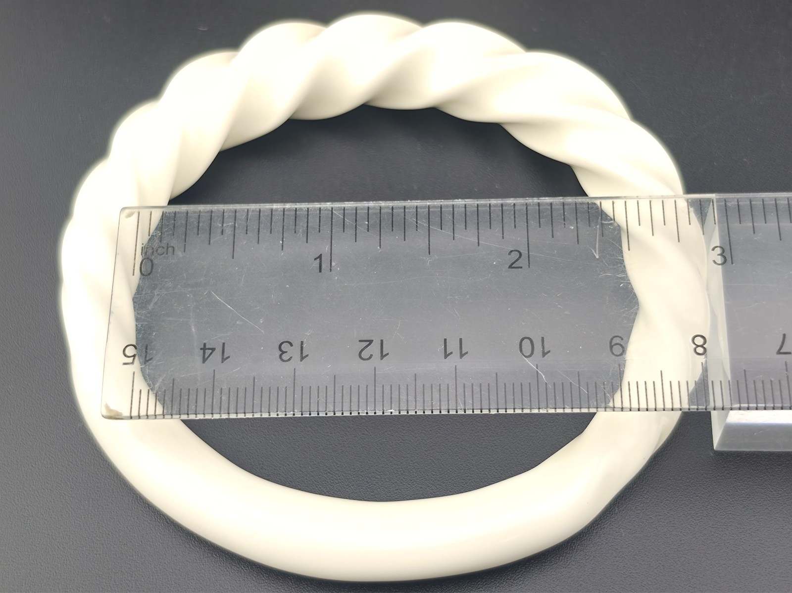 Unusual Chunky Vintage Off White Twisted Bangle 7″ Bracelet
