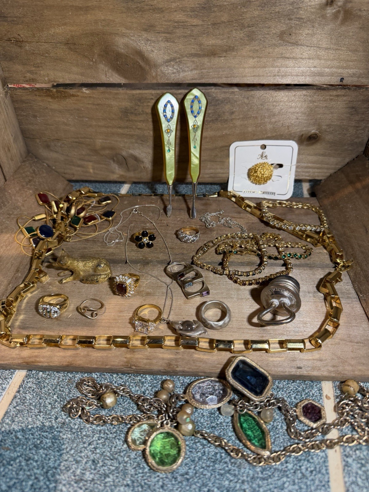 Estate Jewelry Lot: Stacking Sterling Rings Jewel Kit Box Vintage Costume