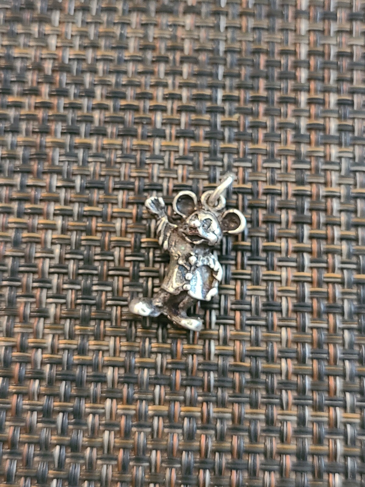 VTG STERLING SILVER RARE EARLY WALT DISNEY PROD MICKY MOUSE CHARM PENDANT