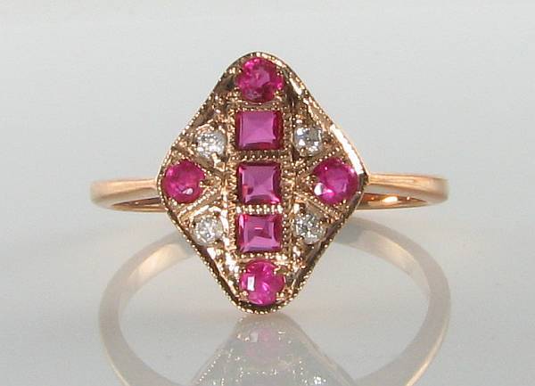 LOVELY 9K 9CT ROSE GOLD INDIAN RUBY & DIAMOND ART DECO INS LOZENGE RING FREE Sz