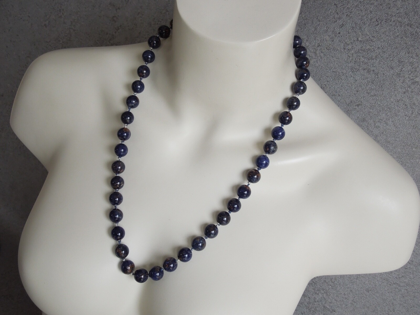 Massive Sodalite Jasper Ball Chain Individual Knotted 3.3oz/25 13/16in / Ø 0 1/