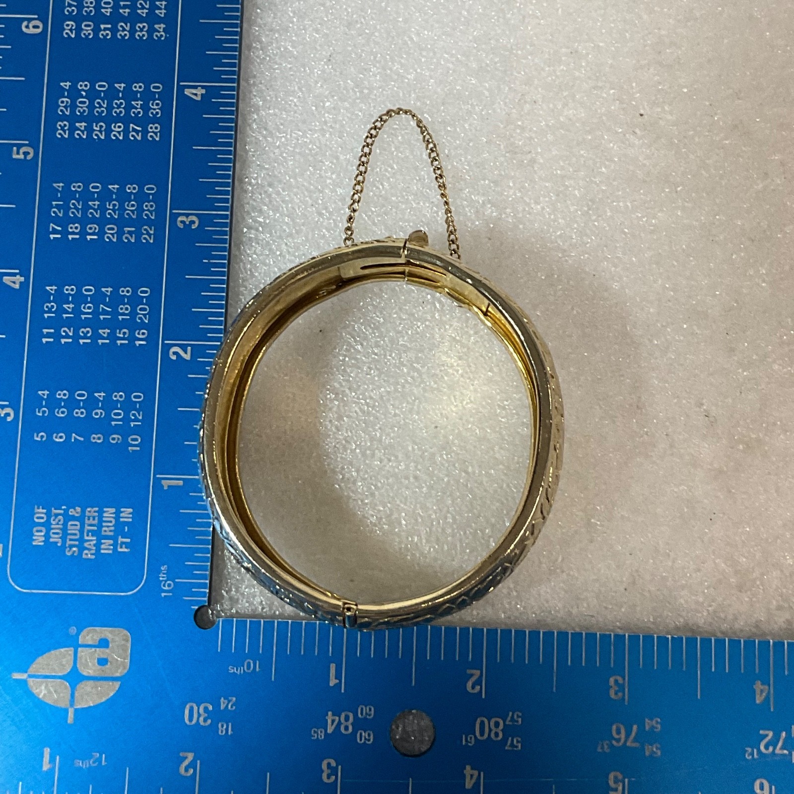 Vintage Coro Gold Tone Hinged Bangle Bracelet 7.25in Floral Engraved SafetyChain