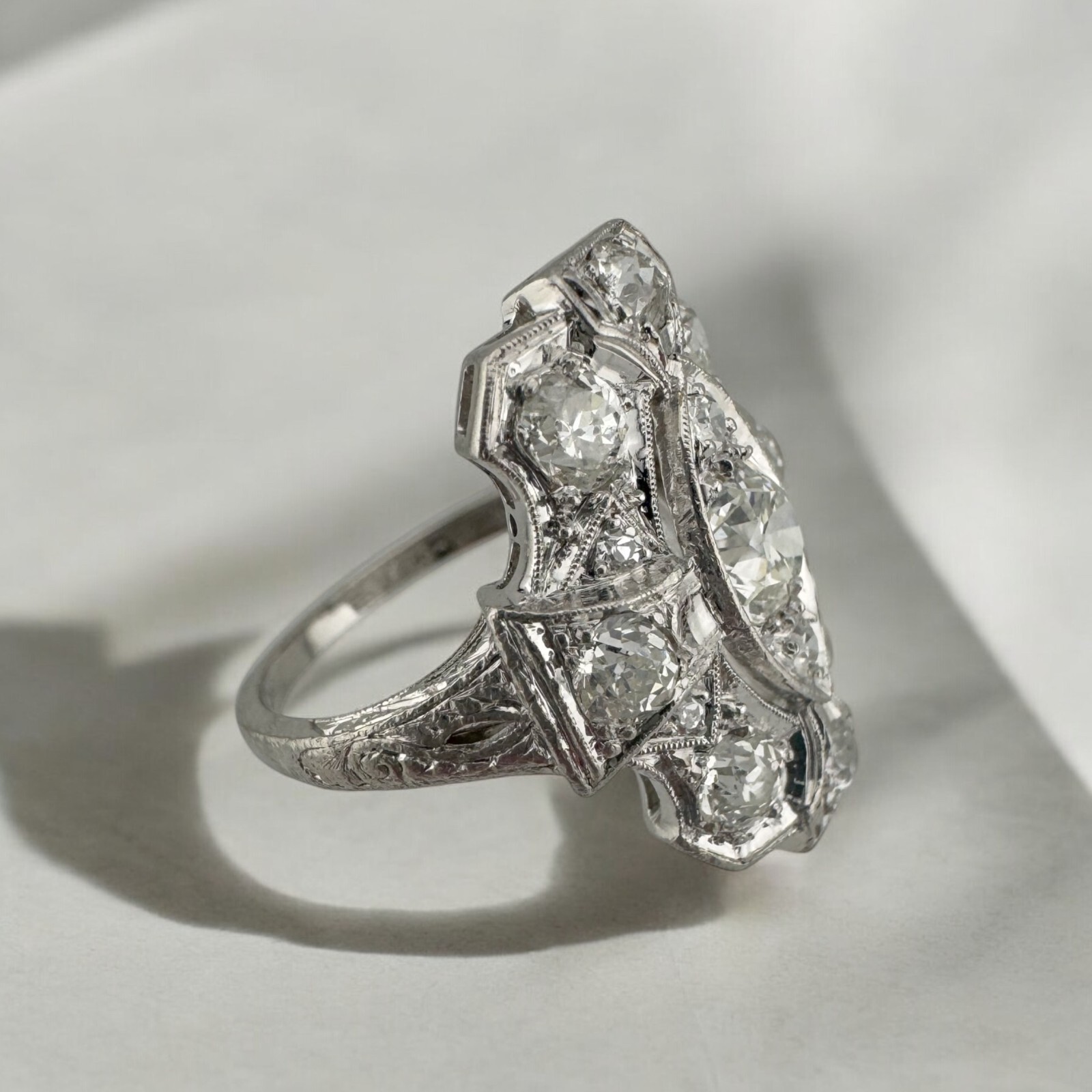 Gorgeous Art Deco Vintage Platinum 900 Antique Old European Cut Diamond Ring