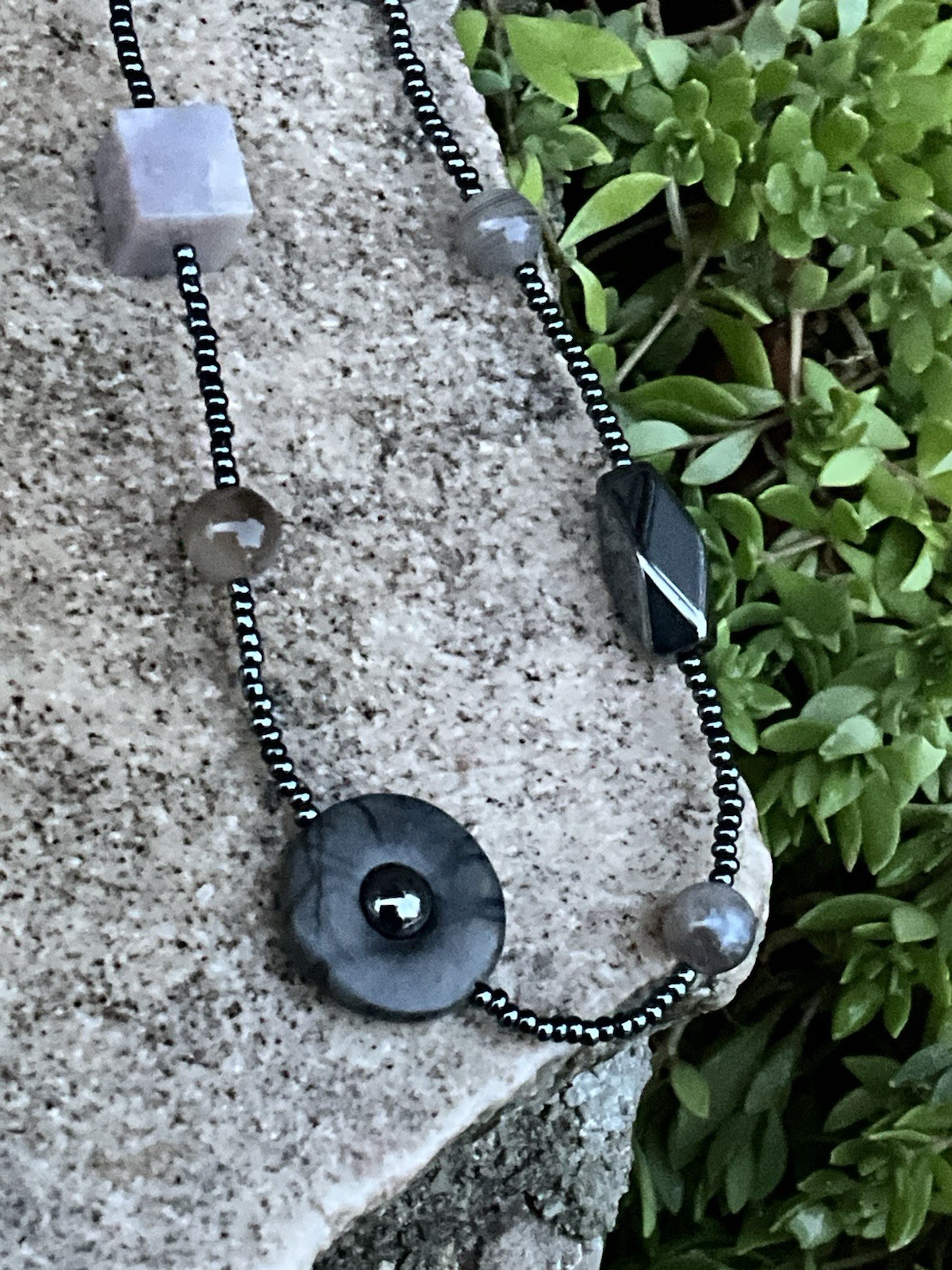 Vintage Gray Black Stone Modernist Bead Necklace Jewelry