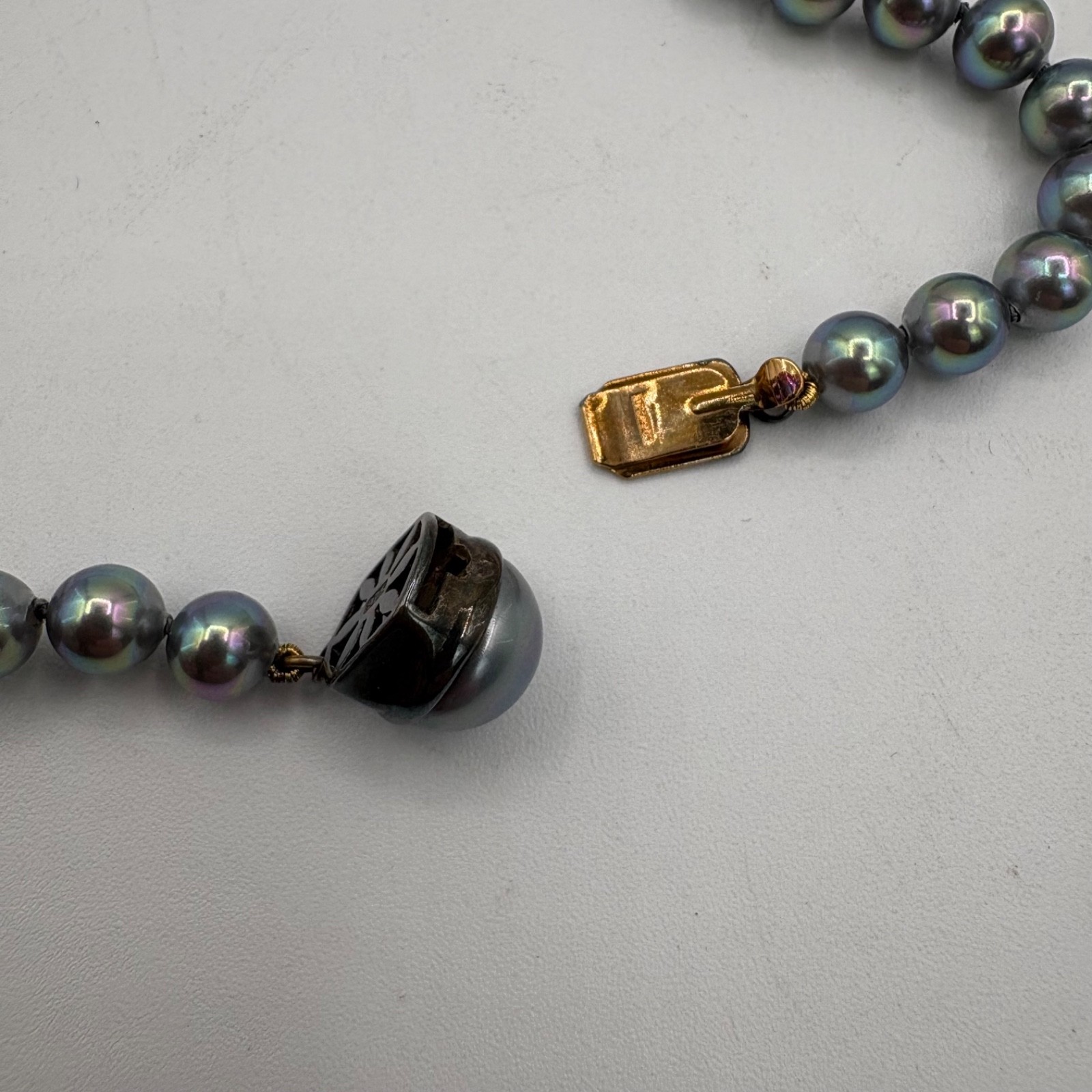 Vtg Hand Tied Tahitian Peacock Faux Pearl 16″ Necklace 925 Clasp