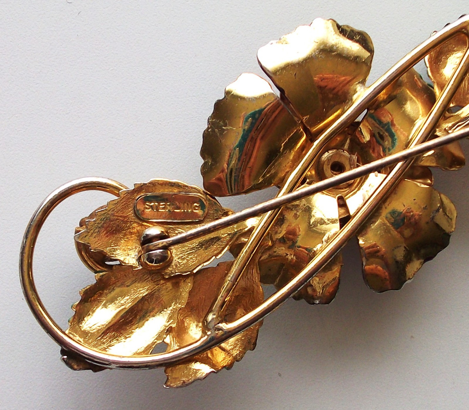 Lg.Sterling silver,Gold tone,enamel,vintage brooch,flower,purple,crystals,