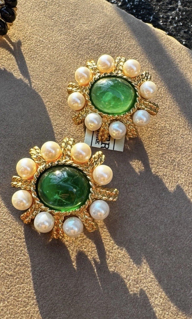 Vintage NOS Ciner Ruby, Emerald & Blue Gripoix Glass Cabochon & Pearl Earrings!