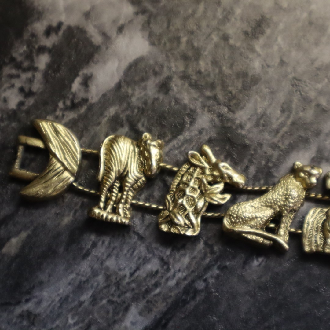 Vintage Slide Safari Animals Charm Bracelet Gold Tone Metal