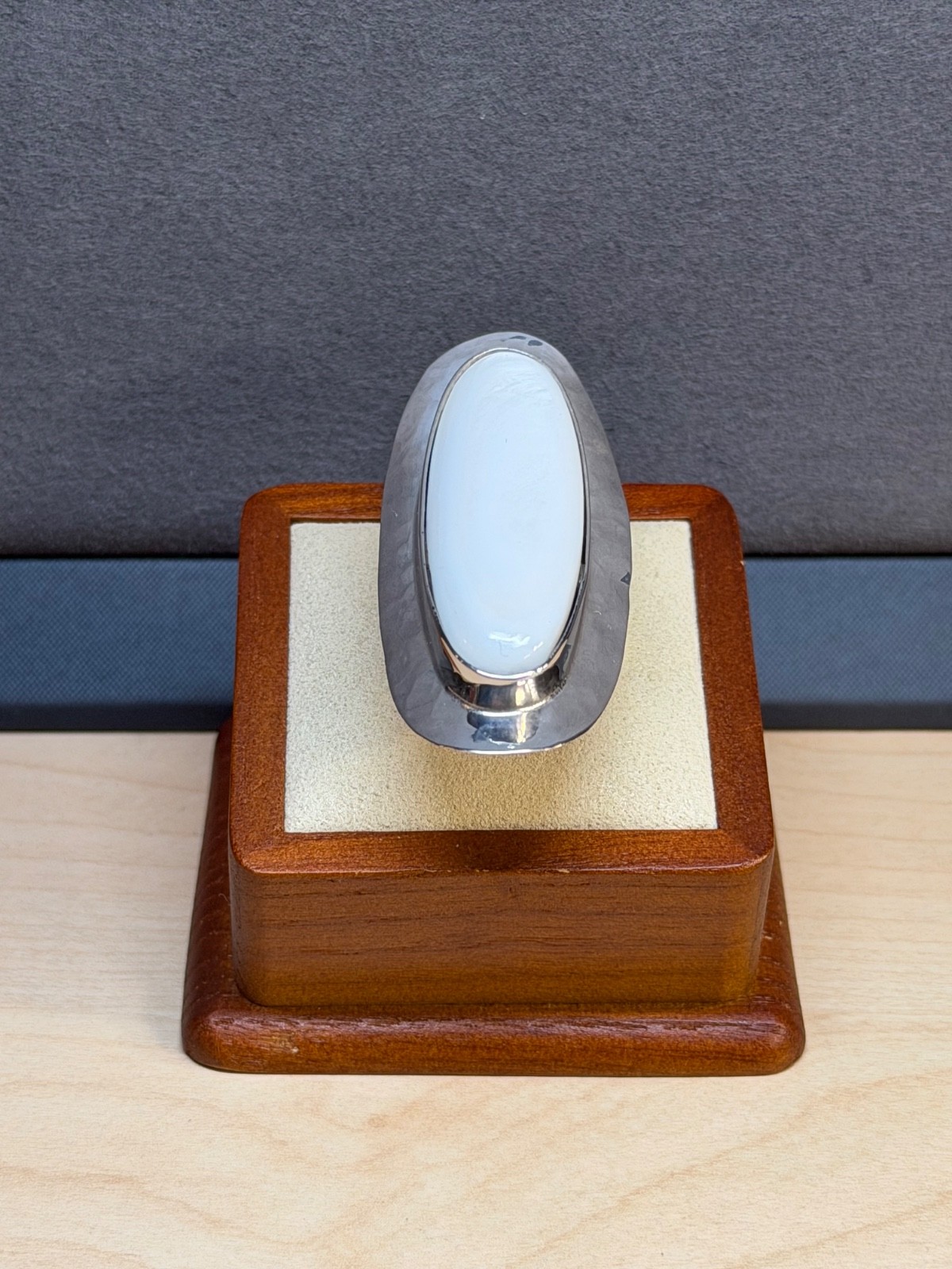 DOMINIQUE DINOUART DDD Mexico 925 Silver Mother of Pearl Elongated Ring Sz 7 NEW