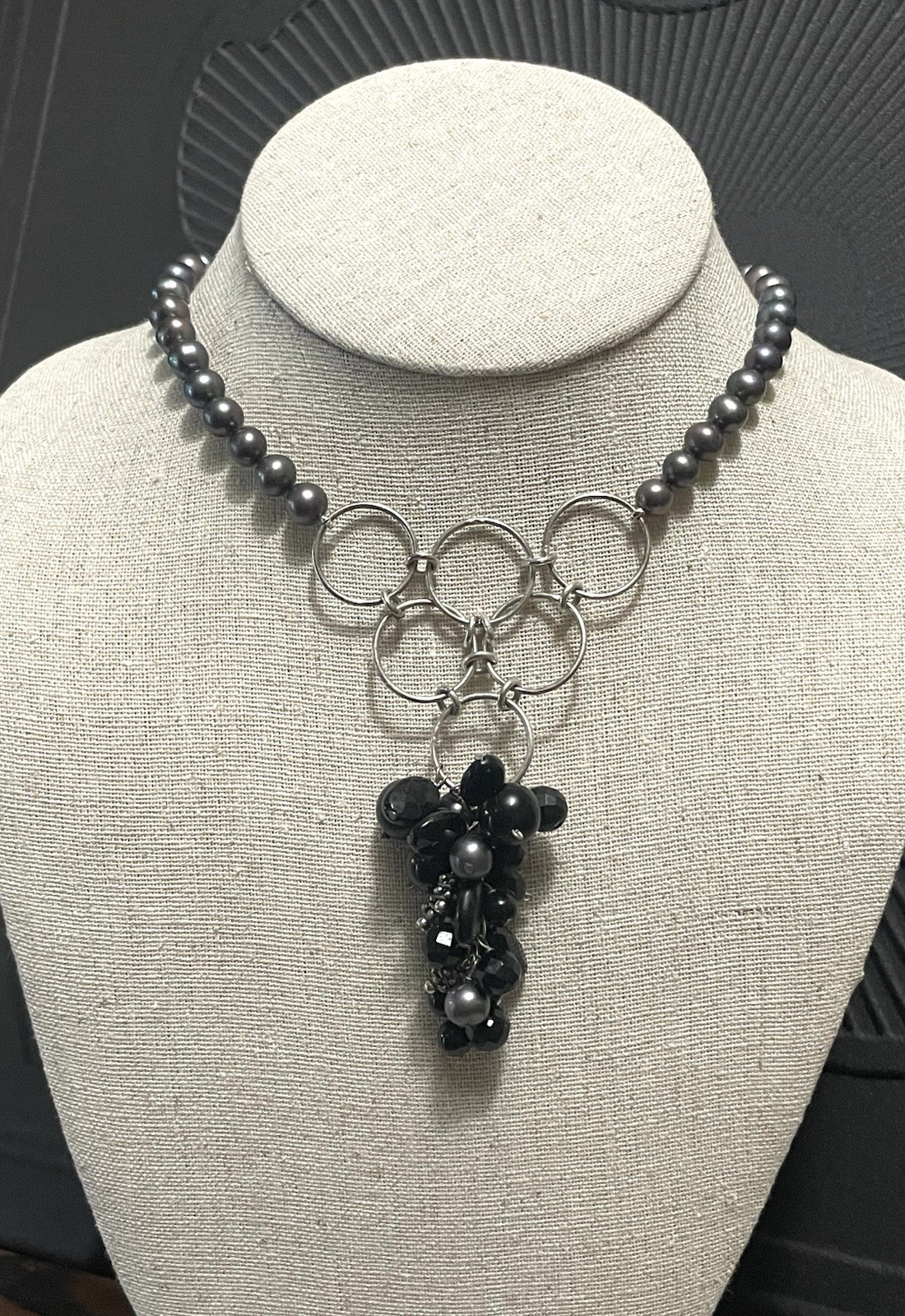 Vtg Gothic Sterling Silver Peacock Pearl Cluster Pendant Necklace-Artisan 17.5″