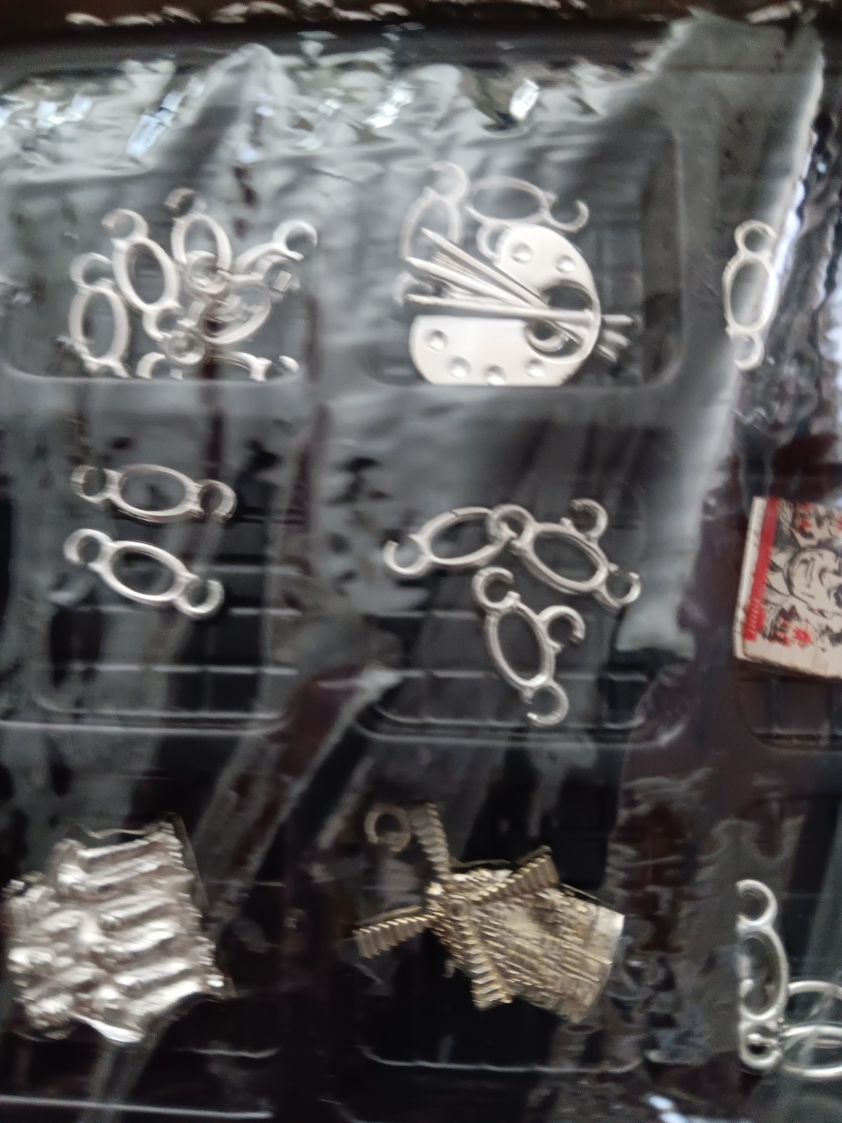 VTG Hasbro Charms N Chains Braclet Making Kit for Children 1969