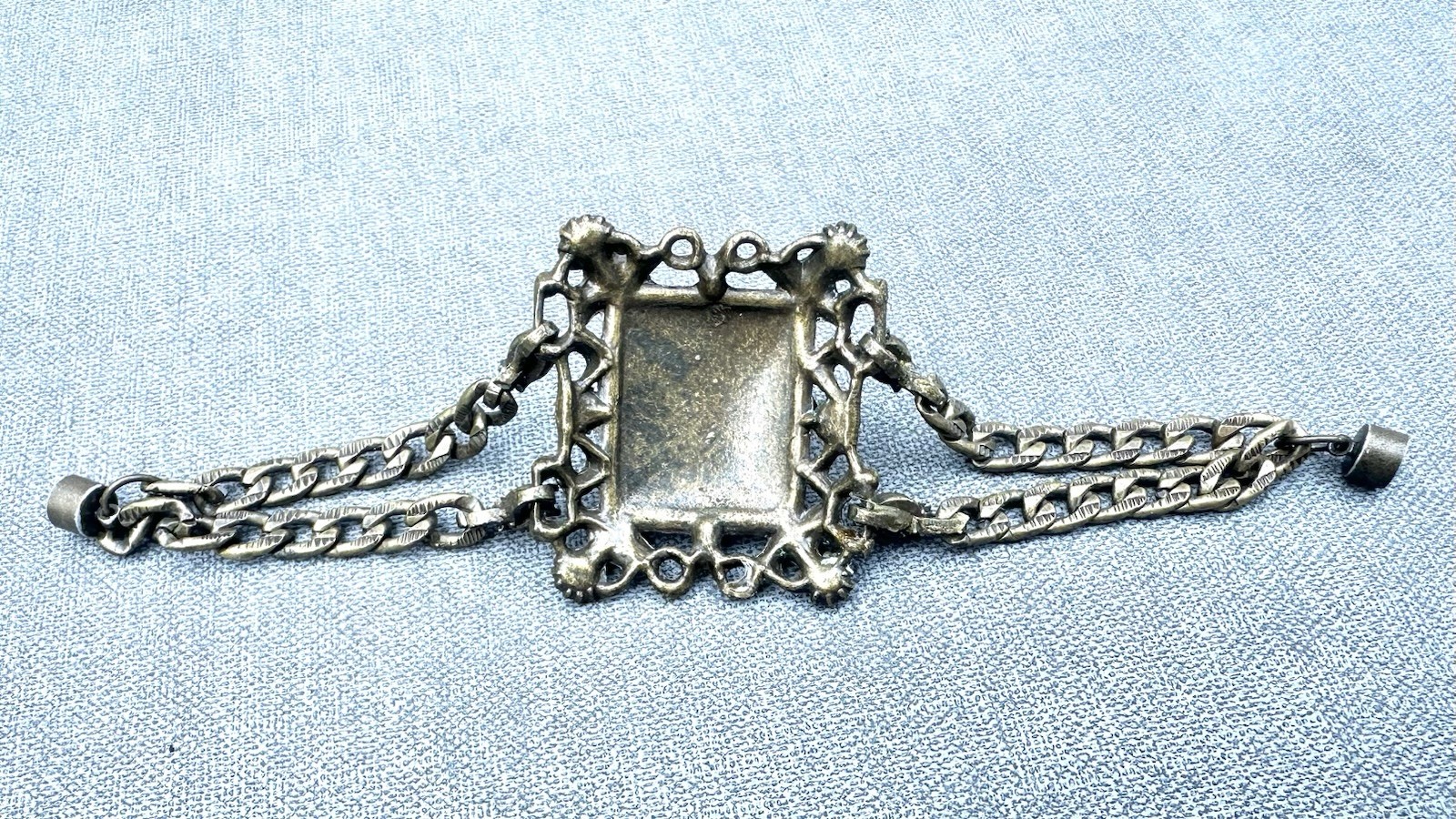 VTG Uranium Vaseline Glass Jewelry Bracelet Panel Cabachon Art Deco Style Czech