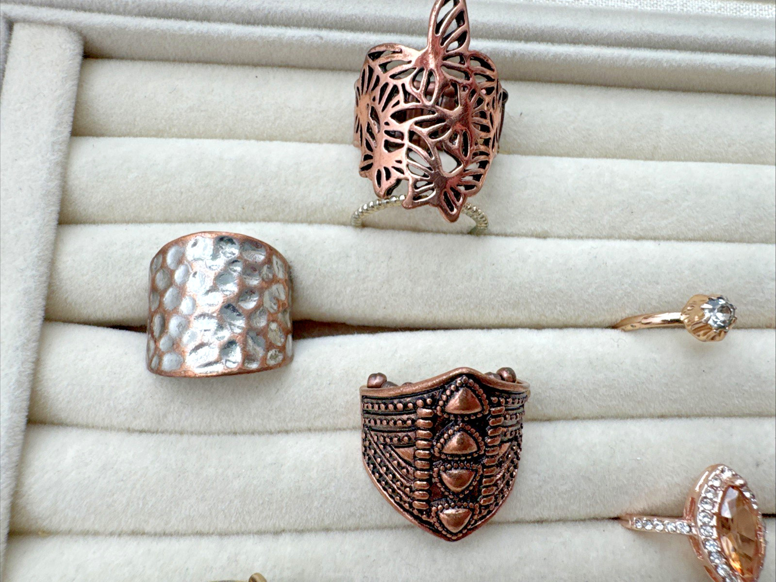 VTG-now Gold rose copper tone snake RINGS Jewelry Lot Chunky 90s 2000s Y2K boho