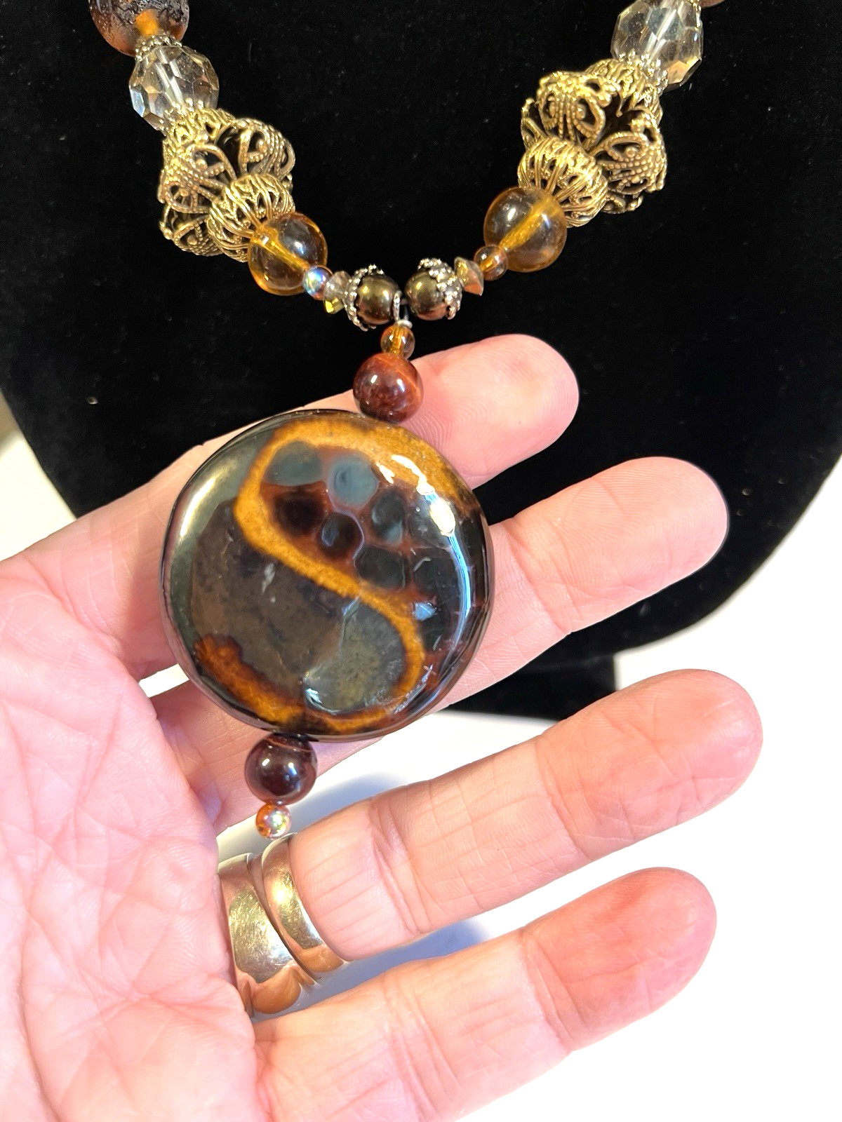 VTG Statement Fire Agate Carnelisn Glass Bead Pendent Necklace 26″ Earth Tones