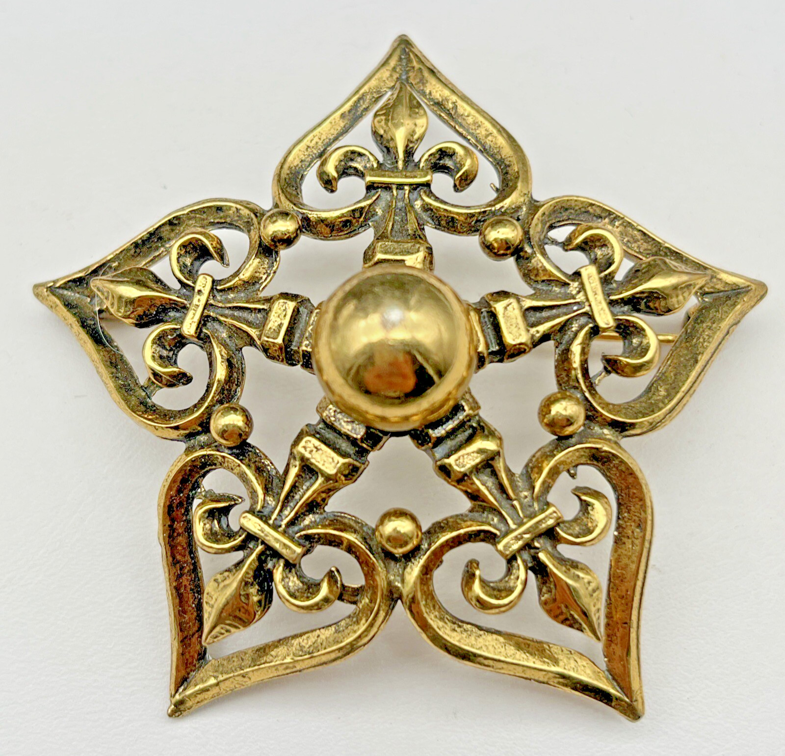 Vintage Large Domed ZENTALL Gold Tone Estate Brooch Star Spades or Hearts NICE!!